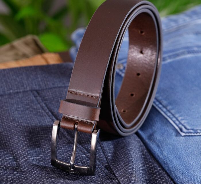 BROWN LEATHER BELT 38MM BY CHARLES SMITH 30018BN