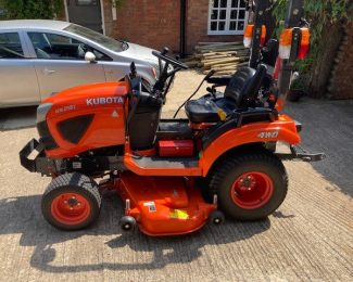 SOLD KUBOTA BX261  COMPACT TRACTOR