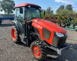 KUBOTA M5-102N
