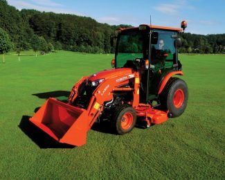 KUBOTA B2231 CAB COMPACT TRACTOR (23HP)