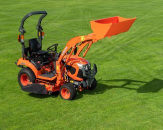 KUBOTA BX231 ROPS COMPACT TRACTOR WITH LOADER (23HP)