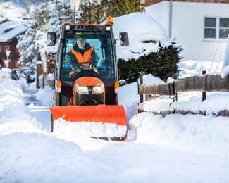 KUBOTA BX231 CAB COMPACT TRACTOR (23HP)