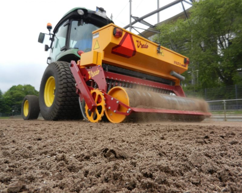 VREDO COMPACT DISC SEEDER FOR HIRE