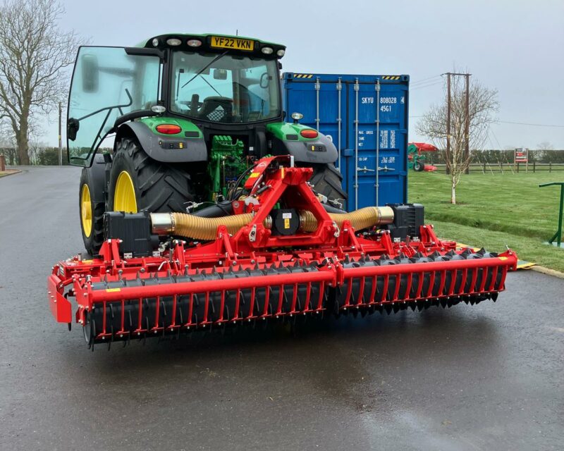 KVERNELAND NGH 401 4m HYD FOLDING POWER HARROW