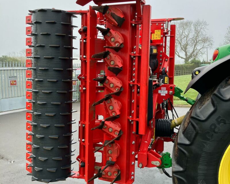 KVERNELAND NGH 401 4m HYD FOLDING POWER HARROW