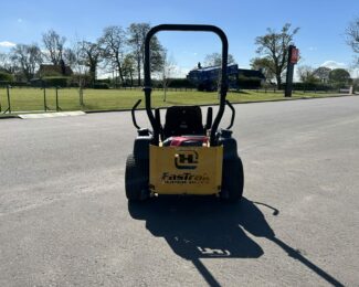 HUSTLER FASTRAK ZERO TURN MOWER (2012)
