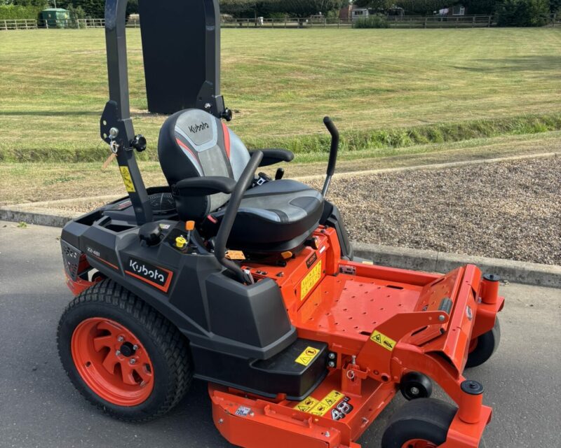 KUBOTA Z2-481 RIDE ON MOWER