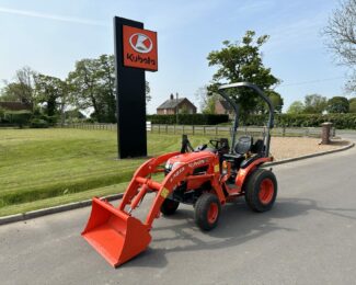 KUBOTA B1181 COMPACT TRACTOR (18HP)