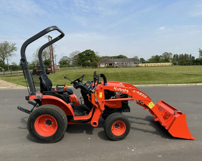 KUBOTA B1181 COMPACT TRACTOR (18HP)