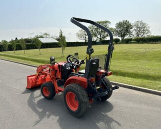 KUBOTA B1181 COMPACT TRACTOR (18HP)