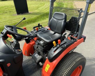 KUBOTA B1181 COMPACT TRACTOR (18HP)