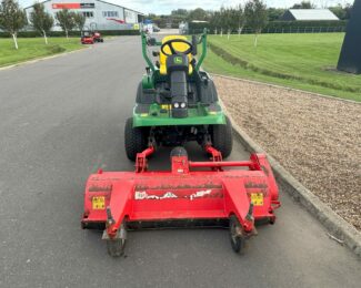 JOHN DEERE 1445 OUT FRONT RIDE ON MOWER WITH TRIMAX FLAIL (2014)