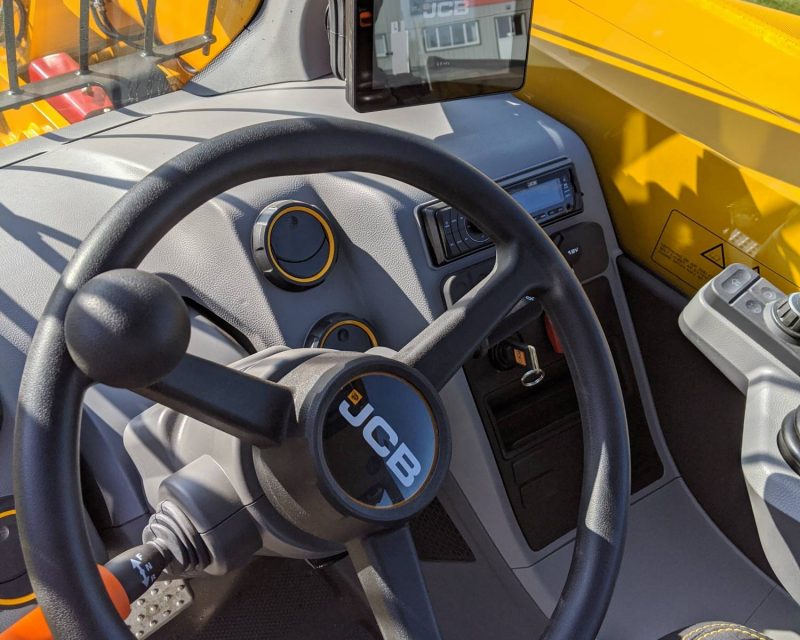 JCB 542-70 AGRI SUPER LOADALL For Hire