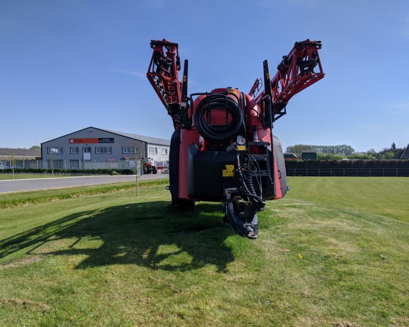 VICON IXTRACK T4 TRAILED SPRAYER