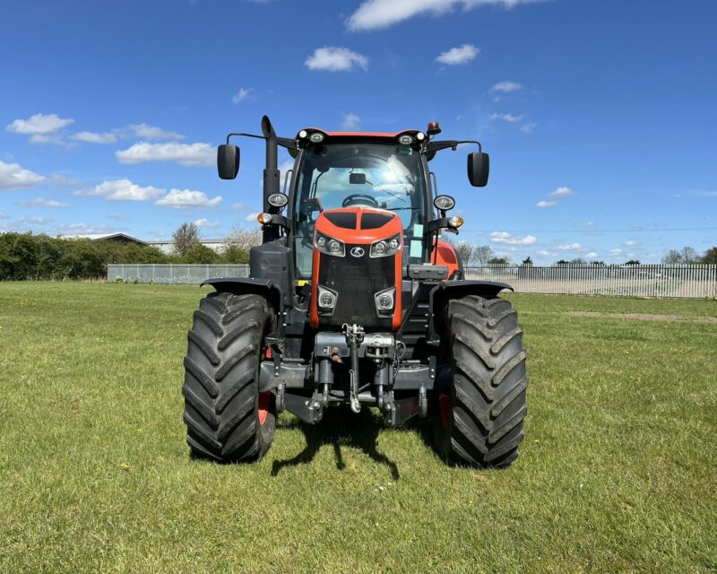 KUBOTA M7-173 TRACTOR (2022)