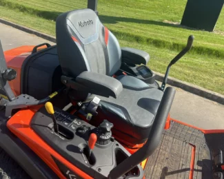 KUBOTA ZD1211 RIDE ON MOWER (25HP)