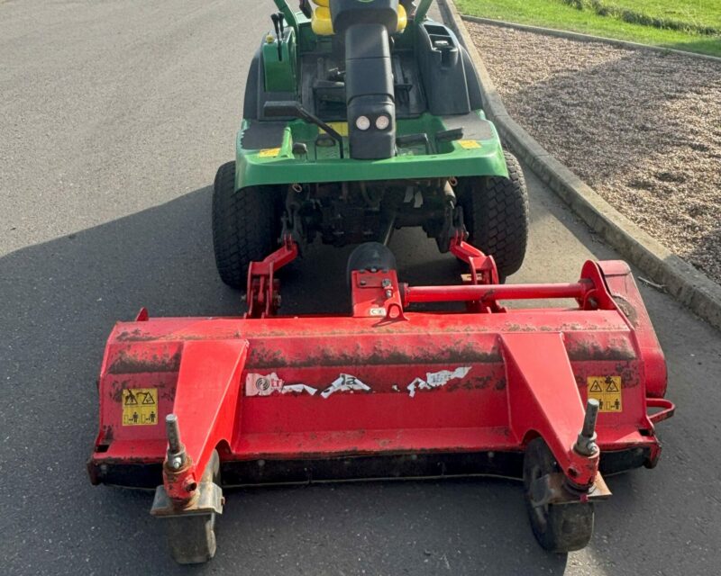 JOHN DEERE 1445 OUT FRONT RIDE ON MOWER WITH TRIMAX FLAIL (2014)