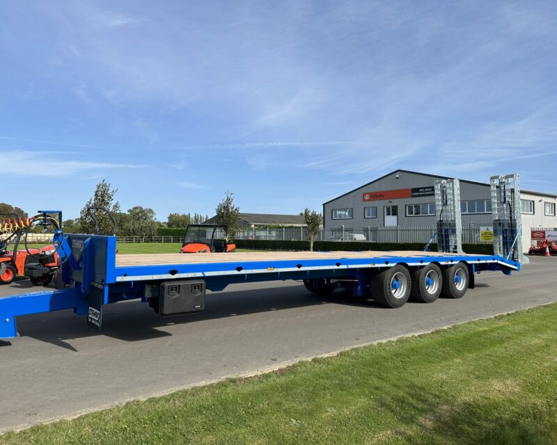 STEWART 22T TRI AXLE LOWLOADER TRAILER