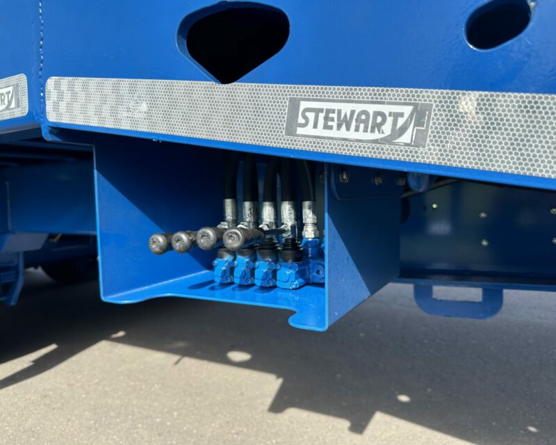 STEWART 22T TRI AXLE LOWLOADER TRAILER