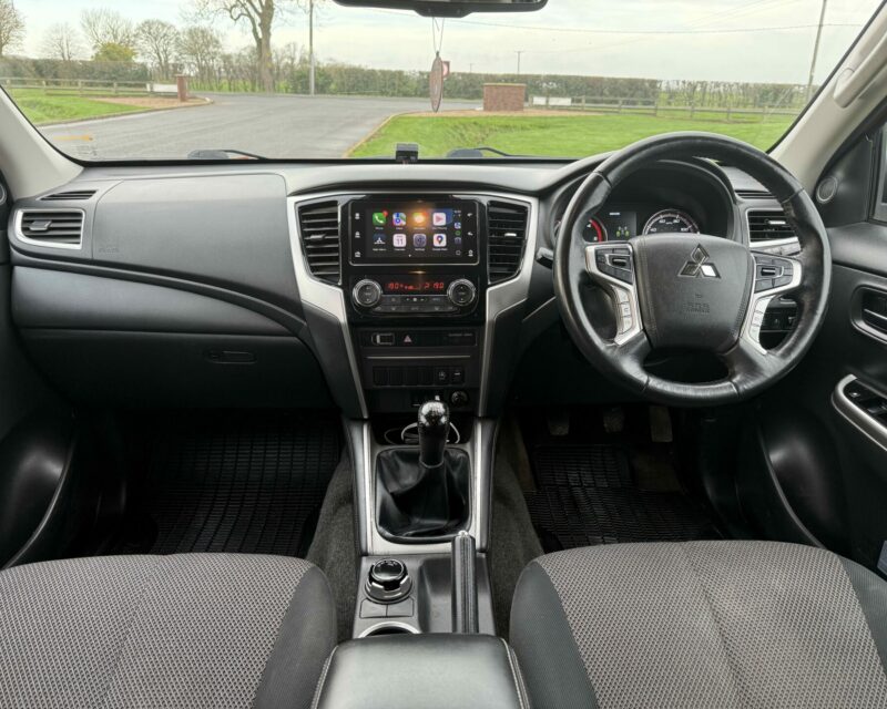 Mitsubishi L200 (2020)