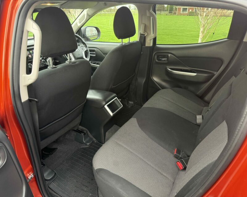 Mitsubishi L200 (2020)