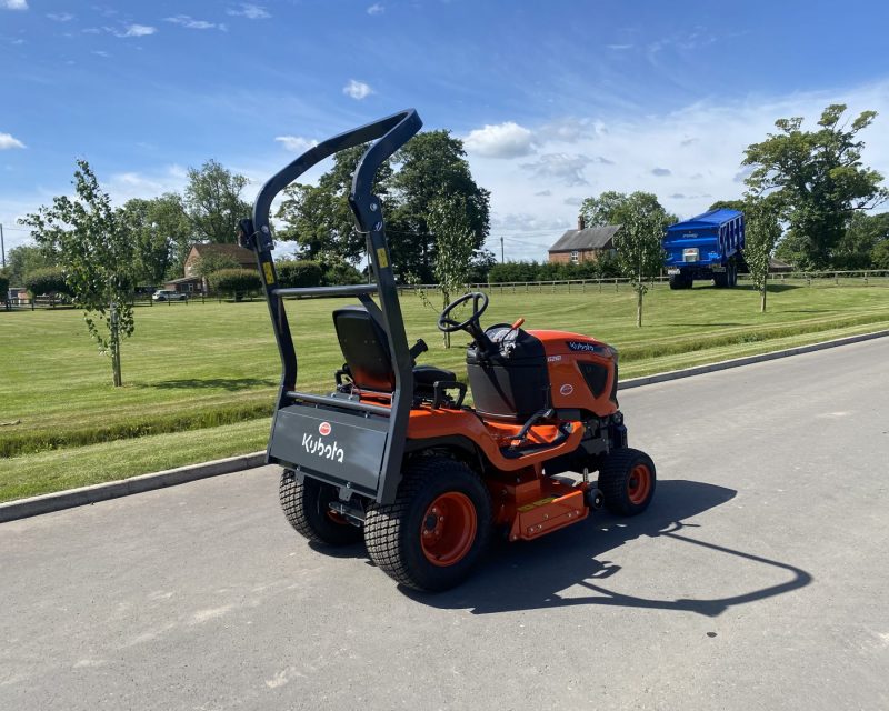 KUBOTA G261 RD RIDE ON MOWER