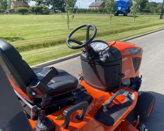 KUBOTA G261 RD RIDE ON MOWER