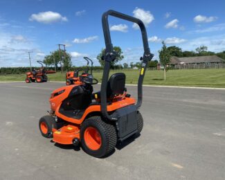 KUBOTA GR2120S RIDE ON MOWER  (21HP)