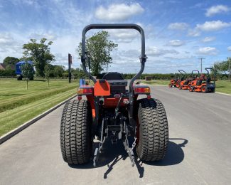 KUBOTA L1452 COMPACT TRACTOR