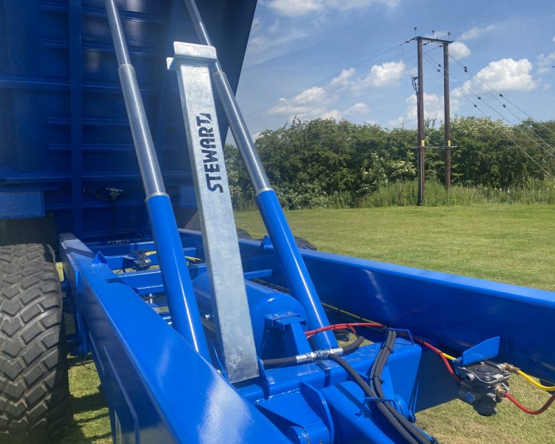 STEWART GX 18-23 TRAILER WITH SILAGE KIT FOR HIRE