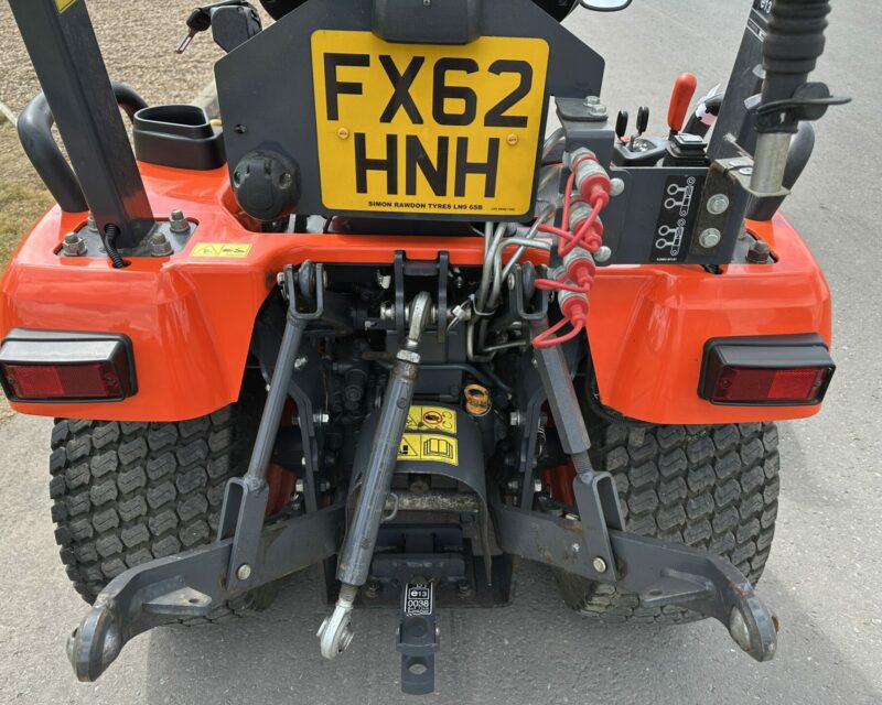 KUBOTA BX2350 COMPACT TRACTOR (2012)