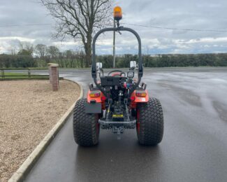 KUBOTA EK1-261 COMPACT TRACTOR