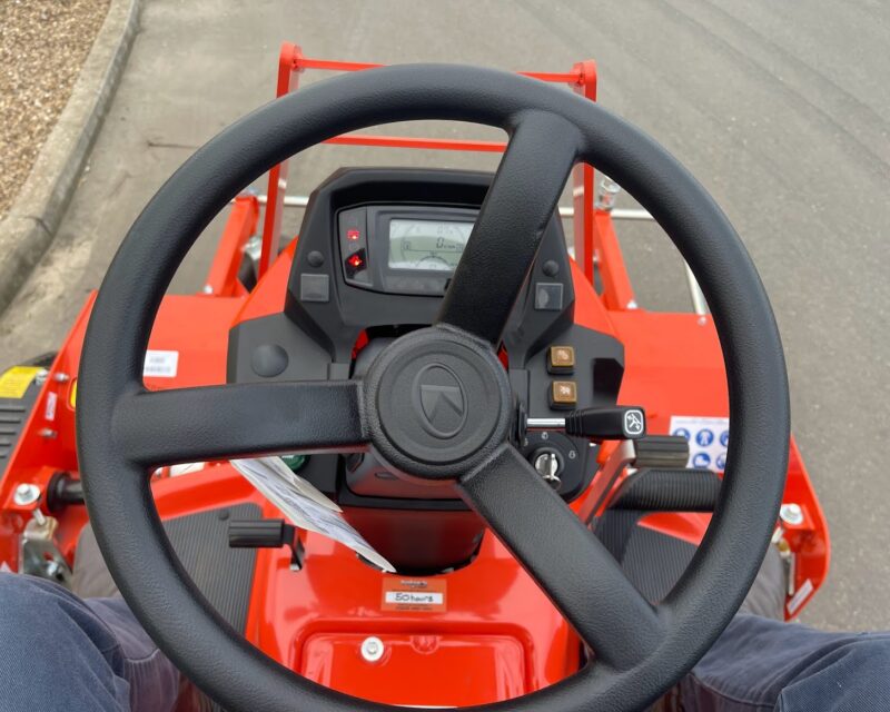 KUBOTA F391 RIDE ON MOWER WITH KUBOTA 1400 FLAIL