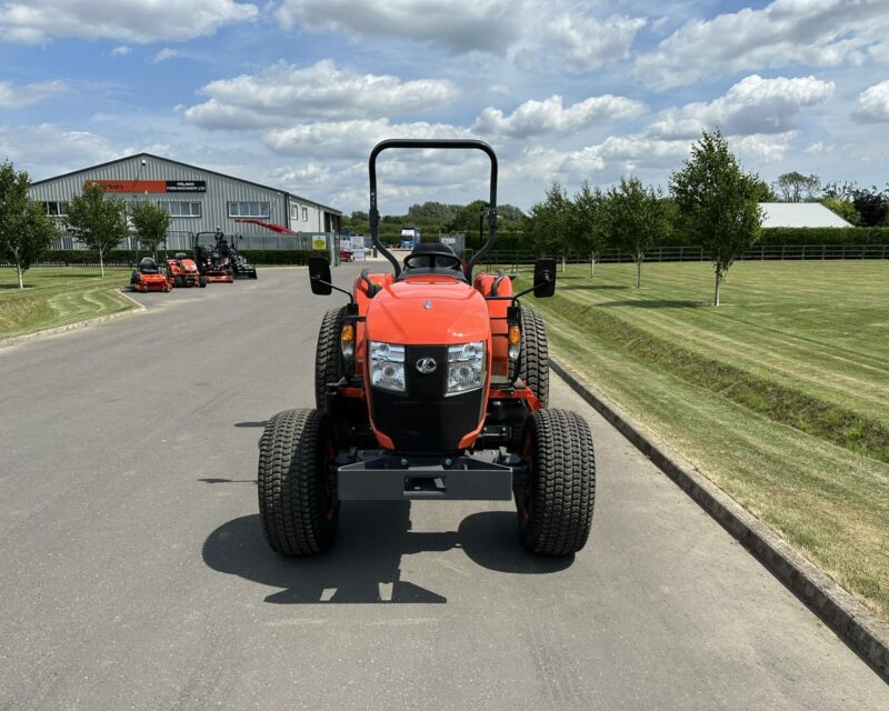 KUBOTA L1452 COMPACT TRACTOR