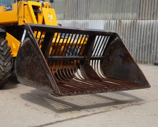 FORKLIFT ATTACHMENT – SUGAR BEET BASKET AVAILABLE FOR HIRE