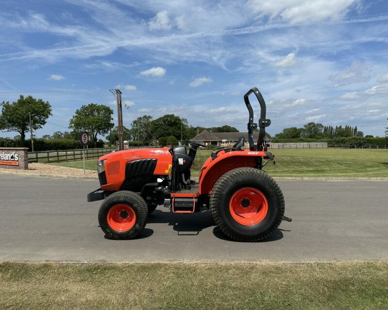KUBOTA L1452 COMPACT TRACTOR