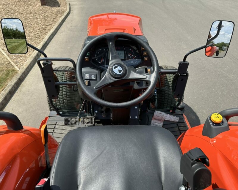 KUBOTA L1452 COMPACT TRACTOR