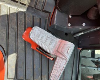 KUBOTA L1452 COMPACT TRACTOR
