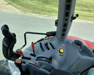 Ex Demo KUBOTA M5-112 TRACTOR (2023)