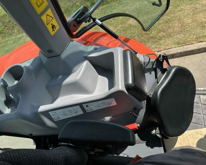 Ex Demo KUBOTA M5-112 TRACTOR (2023)
