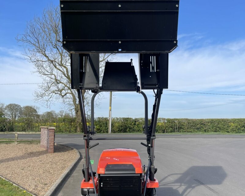 KUBOTA GZD21 RIDE ON MOWER (21HP)