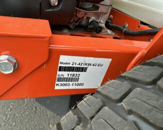 KUBOTA Z1-421 RIDE ON MOWER (19HP)