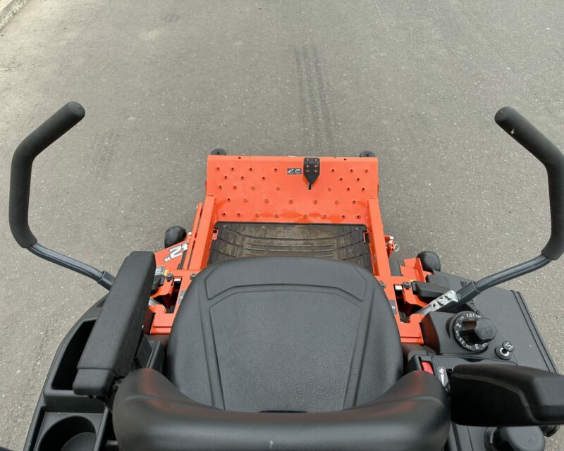 KUBOTA Z1-421 RIDE ON MOWER (19HP)