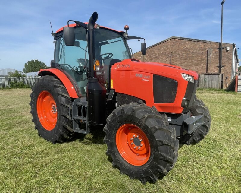 KUBOTA M6-141 U TRACTOR (2024)
