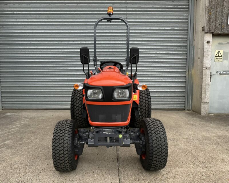 KUBOTA EK1-261 COMPACT TRACTOR