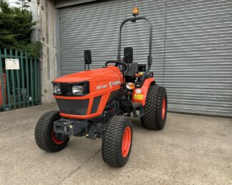 KUBOTA EK1-261 COMPACT TRACTOR