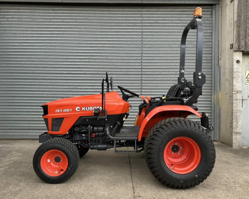 KUBOTA EK1-261 COMPACT TRACTOR