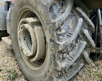 MASSEY FERGUSON 6485 WITH HERDER