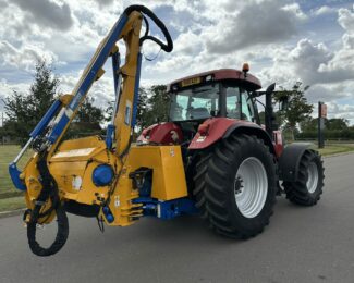 CASE IH 140 CVX (2011) WITH BOMFORD B8181 HEDGECUTTER (2022)