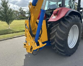 CASE IH 140 CVX (2011) WITH BOMFORD B8181 HEDGECUTTER (2022)